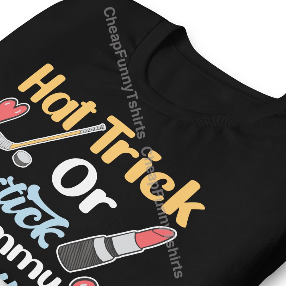 Hat Trick Or Lipstick Mommy Loves You Unisex T-Shirt T-Shirt